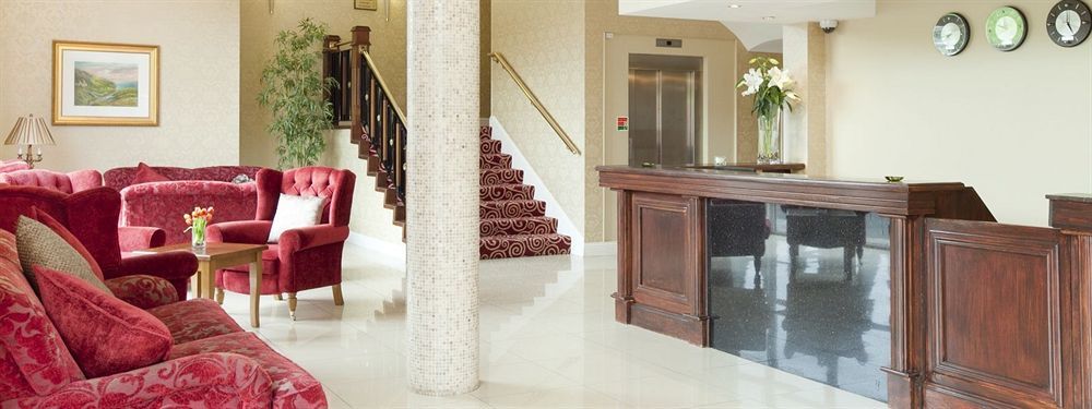 Riverside Park Hotel Macroom Ngoại thất bức ảnh
